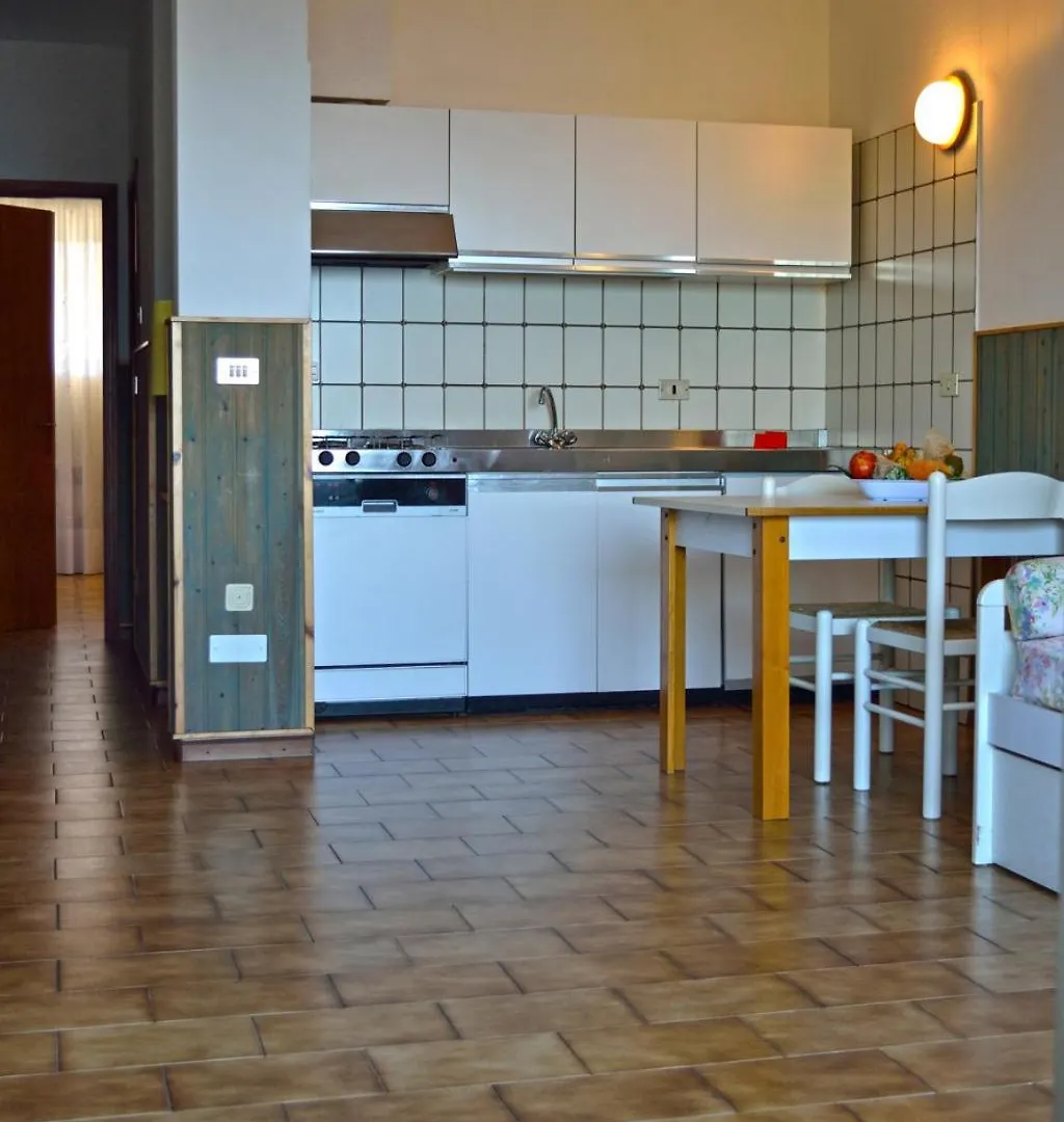 **  Aparthotel Residenze Etruria San Vincenzo Italia