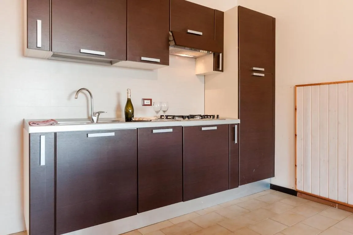 Residenze Etruria Aparthotel San Vincenzo 2*,